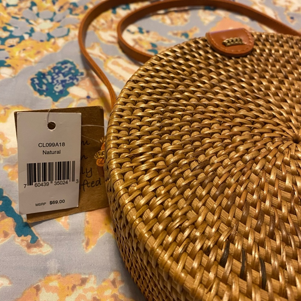NWT Round Rattan Purse - Picture 4 of 7
